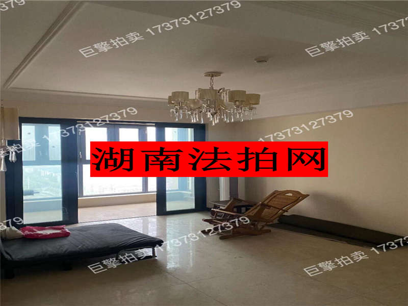 恒大御景半島法拍房錦繡苑7、8棟2401號