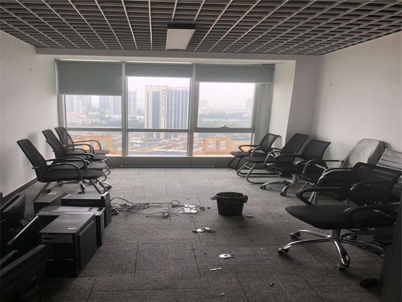 德思勤廣場(chǎng)法拍房B3至B6棟2127號(hào)、2128號(hào)