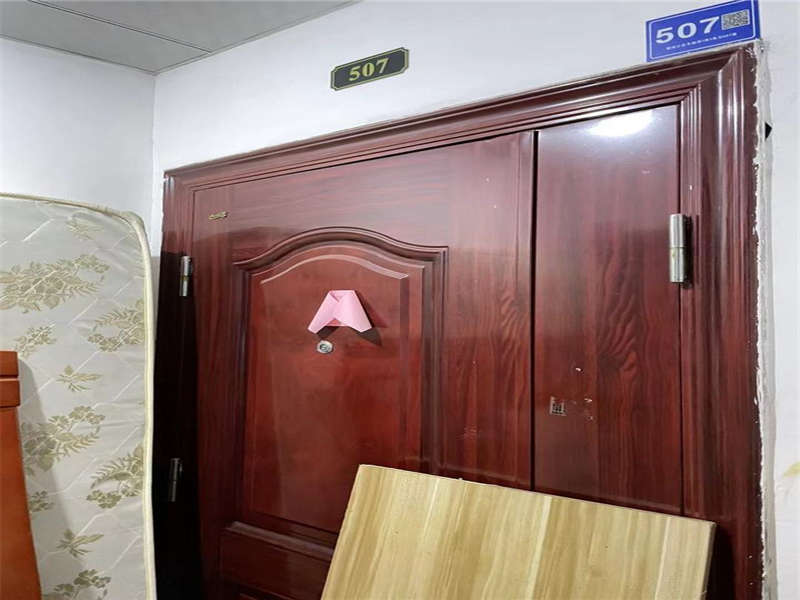 鄱陽(yáng)小區(qū)豐暢苑法拍房1棟507號(hào)