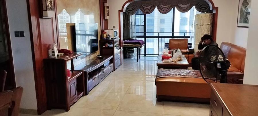 天下一家華府法拍房2棟706號房產(chǎn)及室內(nèi)所有家具、家電