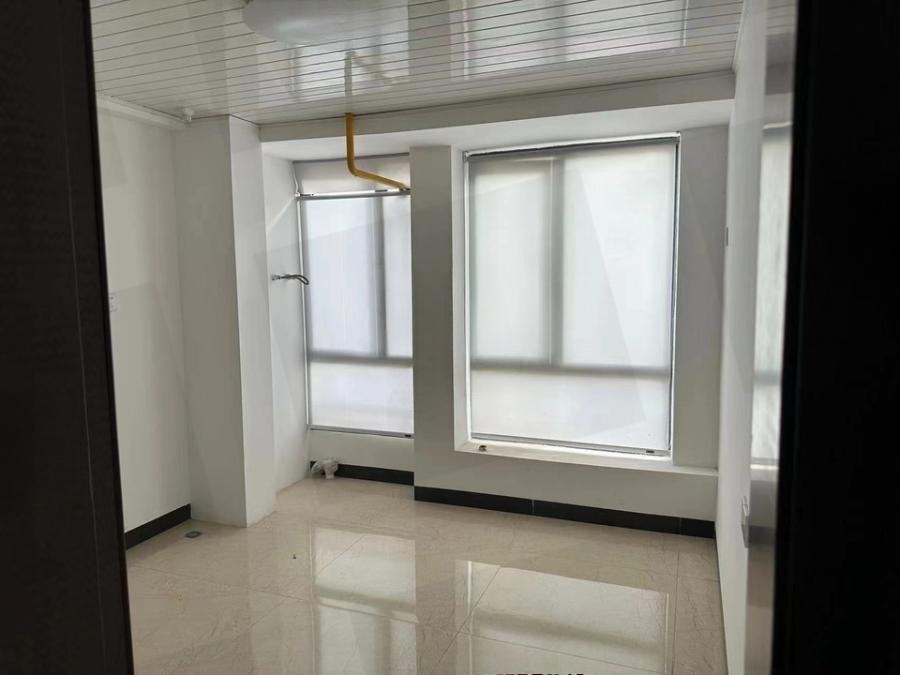 中建偶寓（中建芙蓉嘉苑）法拍房22、23、27棟376號房及屋內(nèi)兩臺空調(diào)