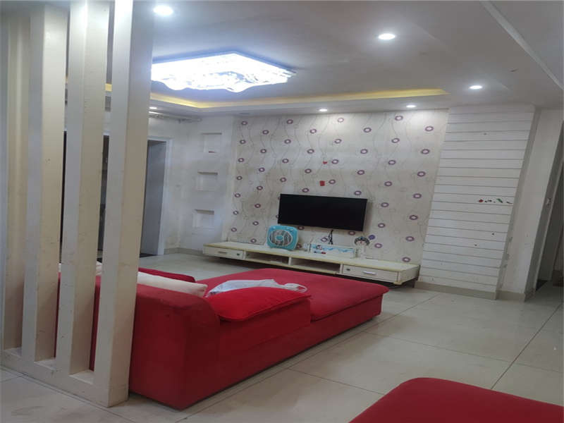 五礦紫湖香醍（龍灣國(guó)際三期）法拍房19棟二單元105房