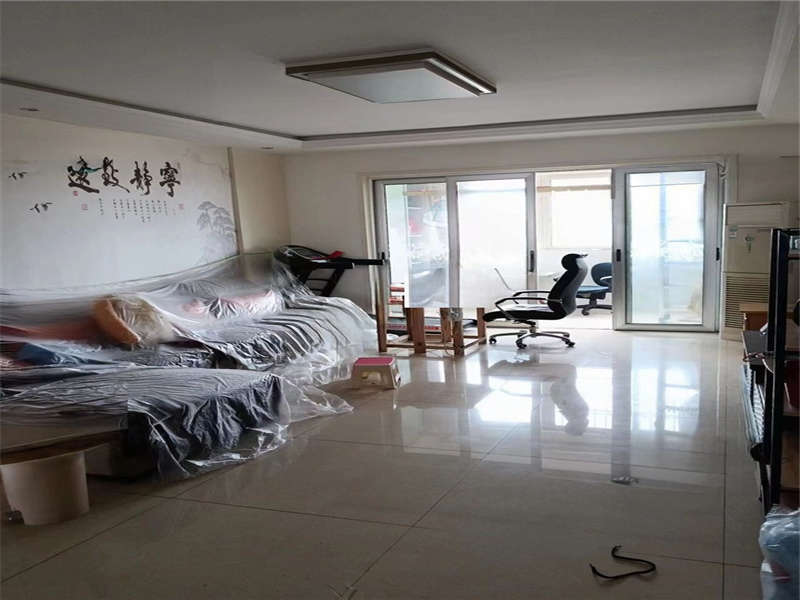 睿智園小區(qū)法拍房1、2棟1803號(hào)房產(chǎn)及室內(nèi)家具家電