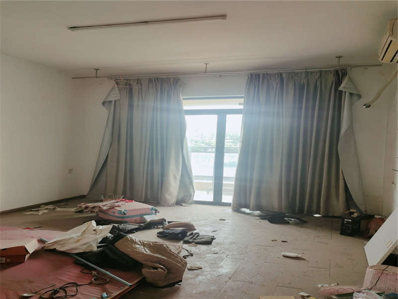 金典商務(wù)中心法拍房1、2、3、4棟615號(hào)