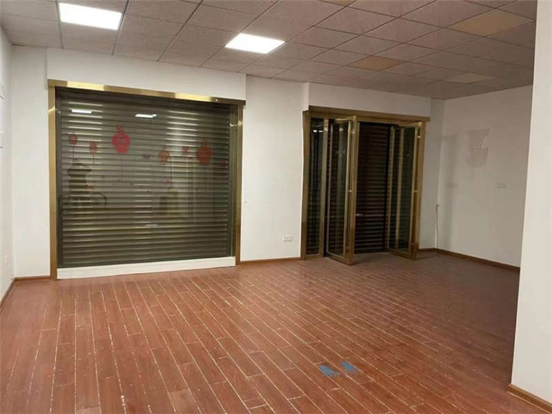 星沙鎮(zhèn)三產(chǎn)業(yè)街法拍房3片6組合1、2號(hào)101室