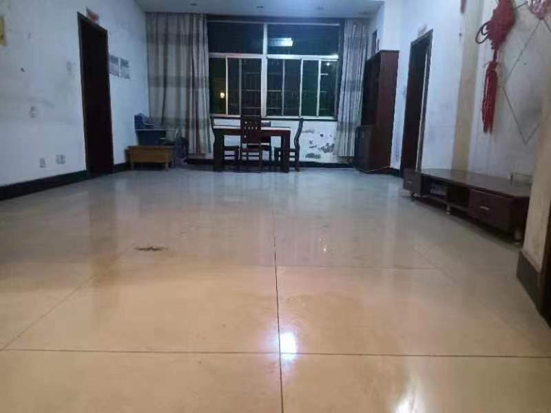 湘繡城（開(kāi)元西路1號(hào)）法拍房01棟702號(hào)