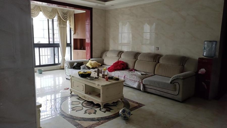 紫氣東來(lái)法拍房19、20棟503號(hào)