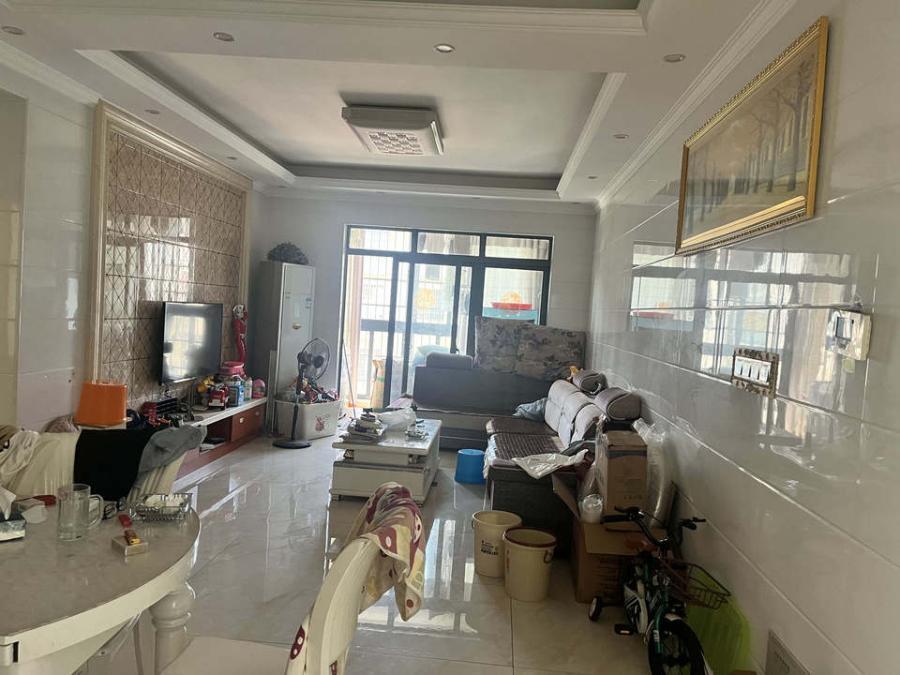 易通新城法拍房1、2棟608室