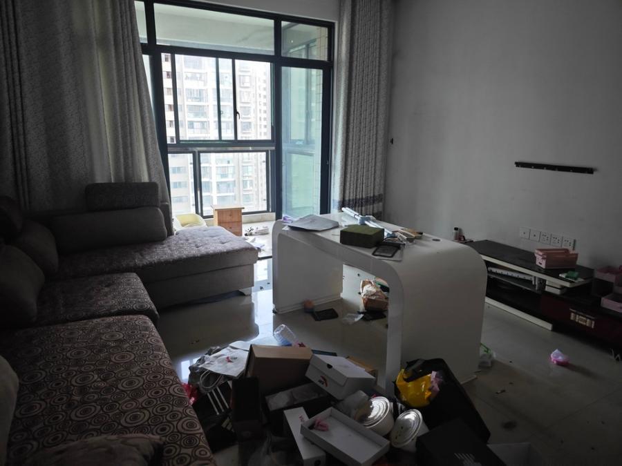 湘江世紀(jì)城融江苑法拍房6幢2108號（雙學(xué)區(qū)）