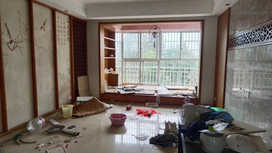 碧桂園威尼斯城（長(zhǎng)沙碧桂園）法拍房藍(lán)天花語(yǔ)19棟504房