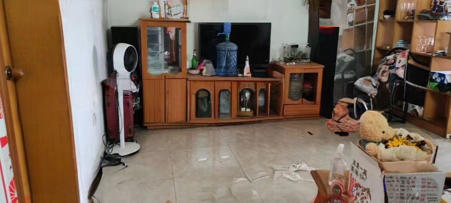 三湘小區(qū)法拍房29棟（實(shí)勘A10棟二單元）503號