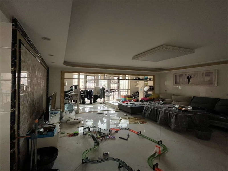 麗發(fā)新城法拍房二期34棟1701號（雙學區(qū)）