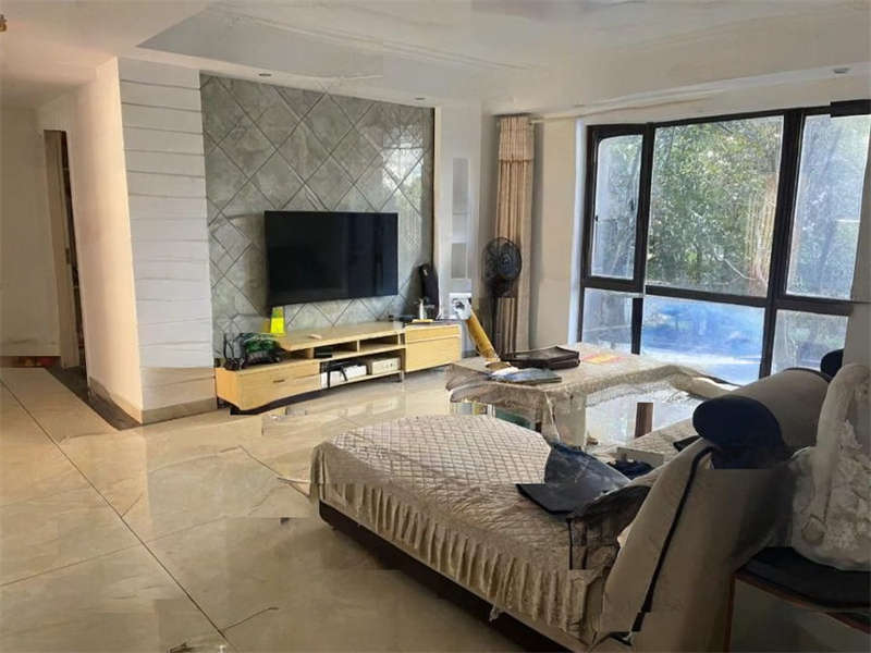 海洋半島花園法拍房8棟3401號房屋及室內(nèi)物品