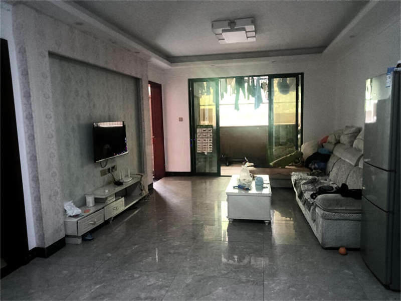 富基世紀(jì)公園法拍房39#、40#棟205室