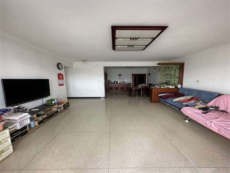 星典時(shí)代新寓法拍房5、6棟2602號(hào)