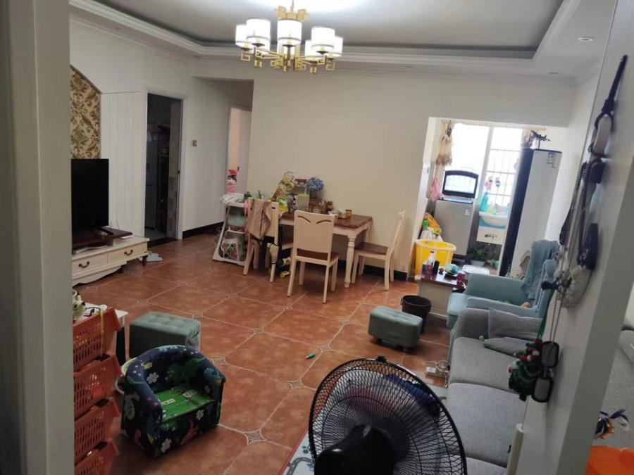 錦璨家園法拍房E、F、G、H棟3215室