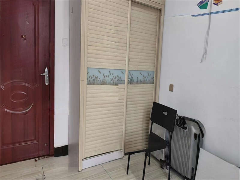 萬里時(shí)代廣場(chǎng)（旺雅馨園）法拍房3棟1403號(hào)