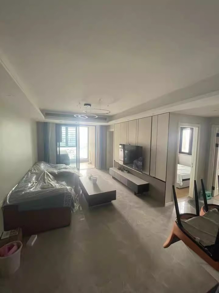 萬(wàn)科金色夢(mèng)想法拍房5棟1303號(hào)