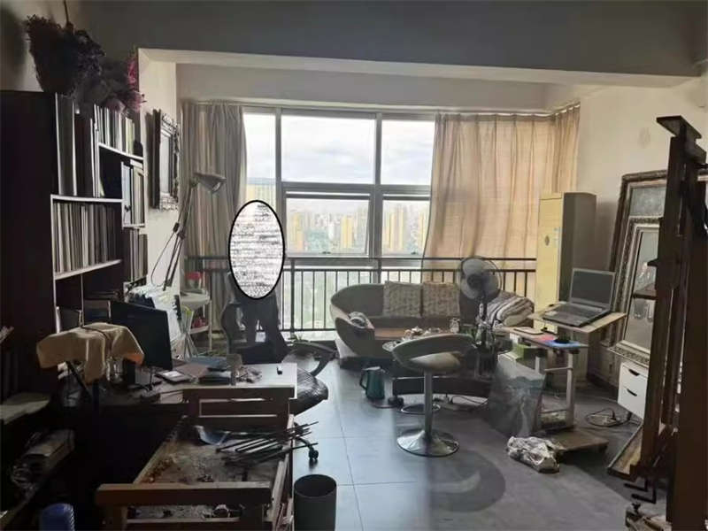 恒泰廣場(chǎng)（恒泰商業(yè)廣場(chǎng)）法拍房1棟（塔樓）、5棟（塔樓）、商業(yè)（裙房）、地下室2018房