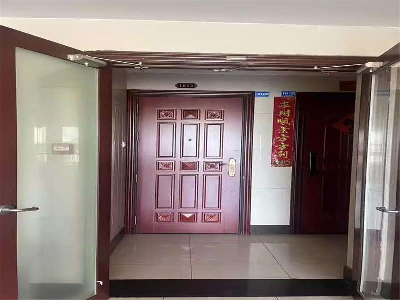 恒大城法拍房5、6、7棟1812室