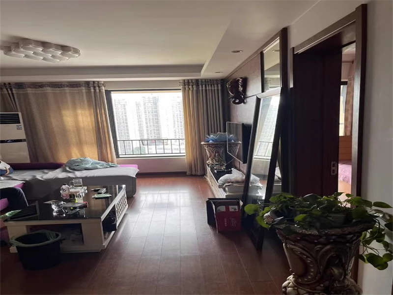 萬科金域華府法拍房三、四期2棟、3棟、商業(yè)B區(qū)2414號