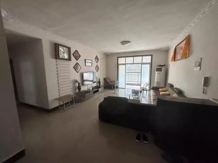 長(zhǎng)沙師范學(xué)院金岸小區(qū)（長(zhǎng)沙師范金岸小區(qū)教師住宅）法拍房7棟102室