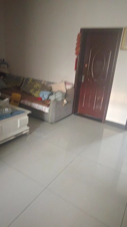 城西小區(qū)（瀟湘社區(qū)安置房）法拍房A10棟101、201、301、401、501室