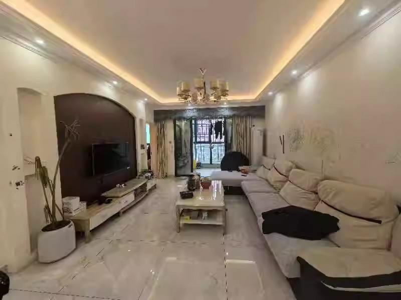 富基世紀(jì)公園法拍房三期44、45#棟1705室