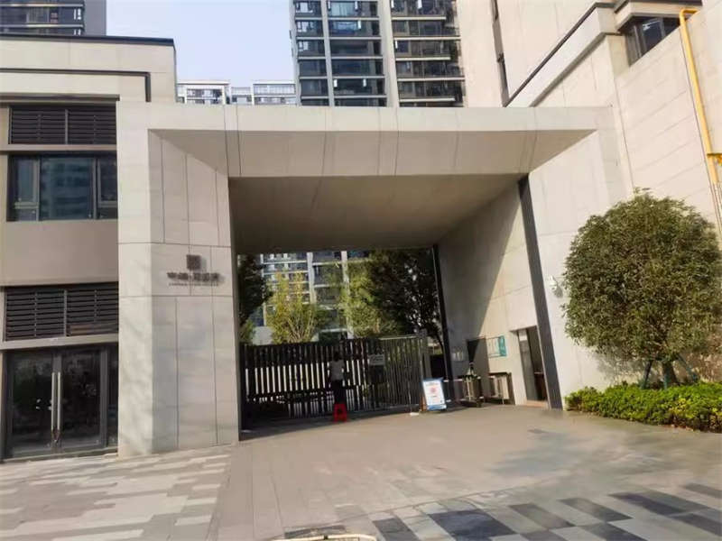 中海閱溪府（中海湖潤家園）法拍房二期15棟2505（雙學(xué)區(qū)）