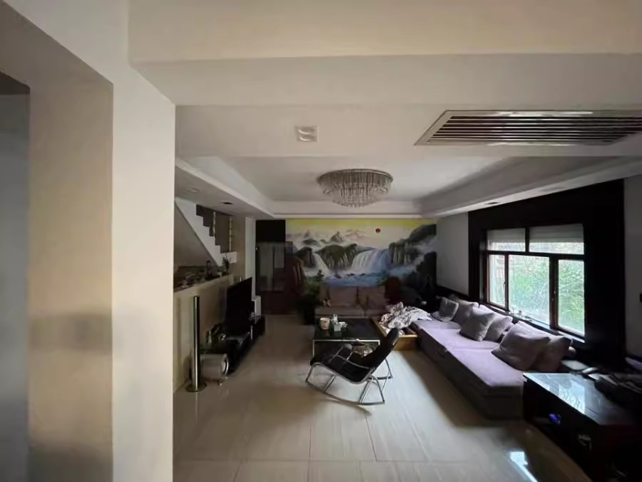 （便宜別墅）麓山戀迪亞溪谷山莊法拍房AB713棟112號