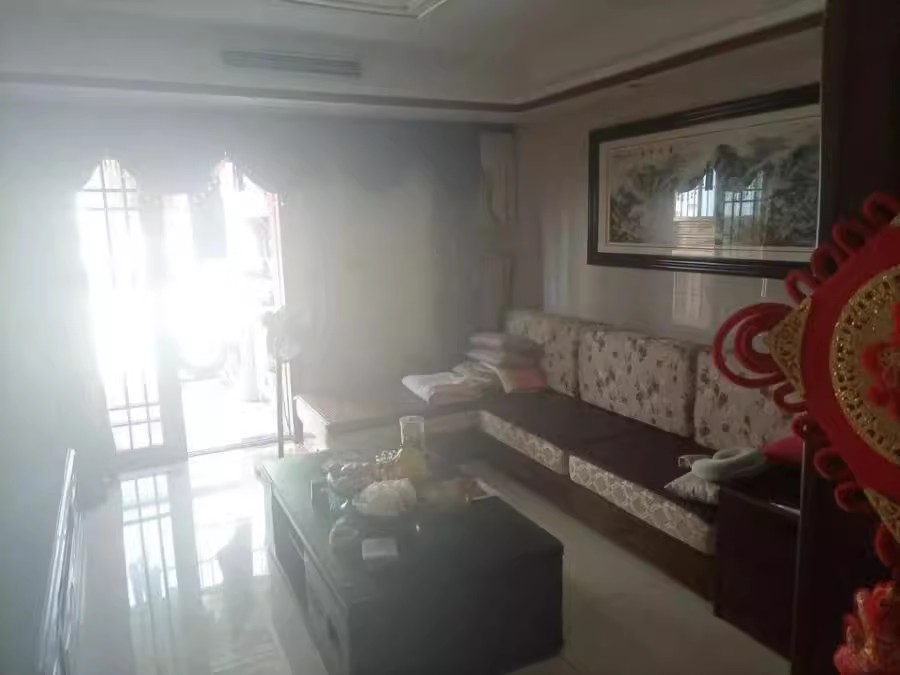 尚東紫郡新寓法拍房E棟1613、1614