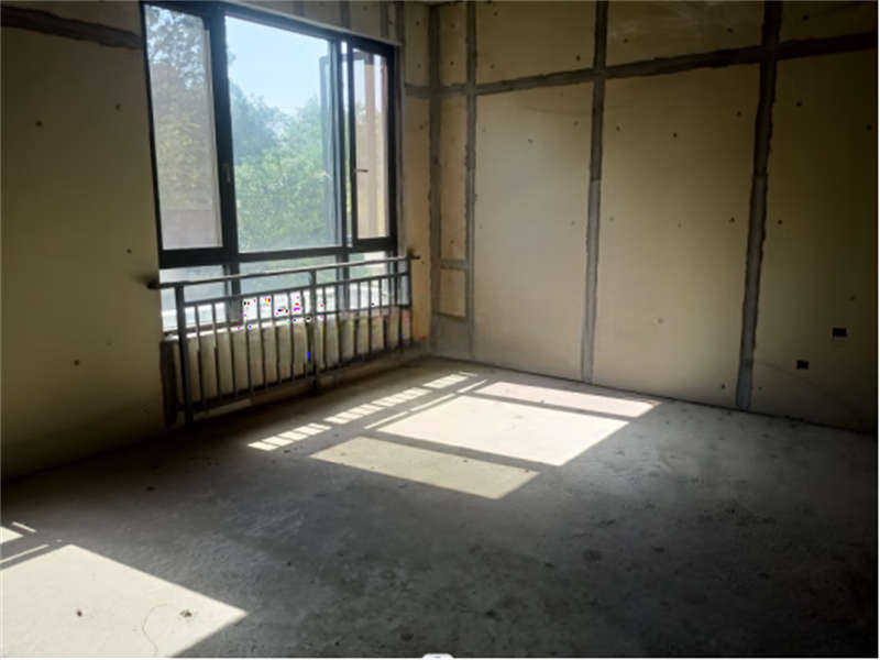 東能華府17棟101號(hào)（別墅）（共3套房，可單獨(dú)競(jìng)拍）