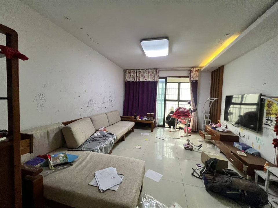 （雙學(xué)區(qū)四房）保利麓谷林語(yǔ)法拍房E5棟2801號(hào)房