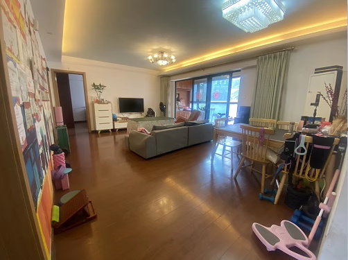 （雙學(xué)位）萬科魅力之城（城際新苑）法拍房12棟206號房