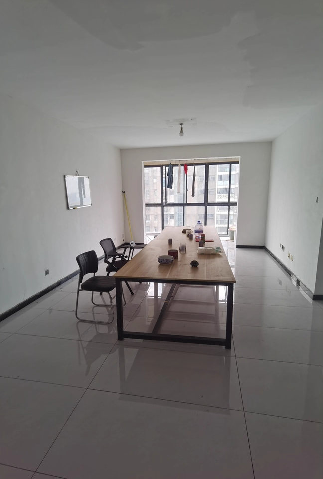 （7.6折 雙學(xué)位）湘江世紀(jì)城臨江苑法拍房2棟2902室