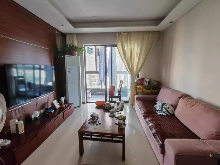 （撿漏房）萬(wàn)科金域藍(lán)灣法拍房1棟1705號(hào)房屋及房屋內(nèi)家具家電物品