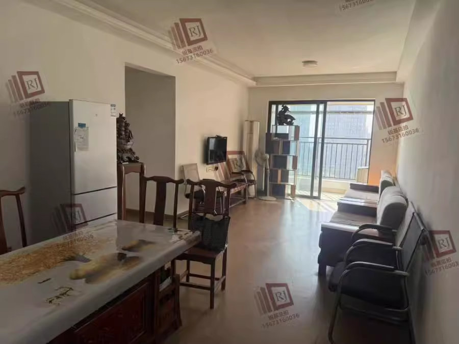 （雙學(xué)位）陽(yáng)光城尚東灣（中泛尚東灣）法拍房3棟1907房及其室內(nèi)物品