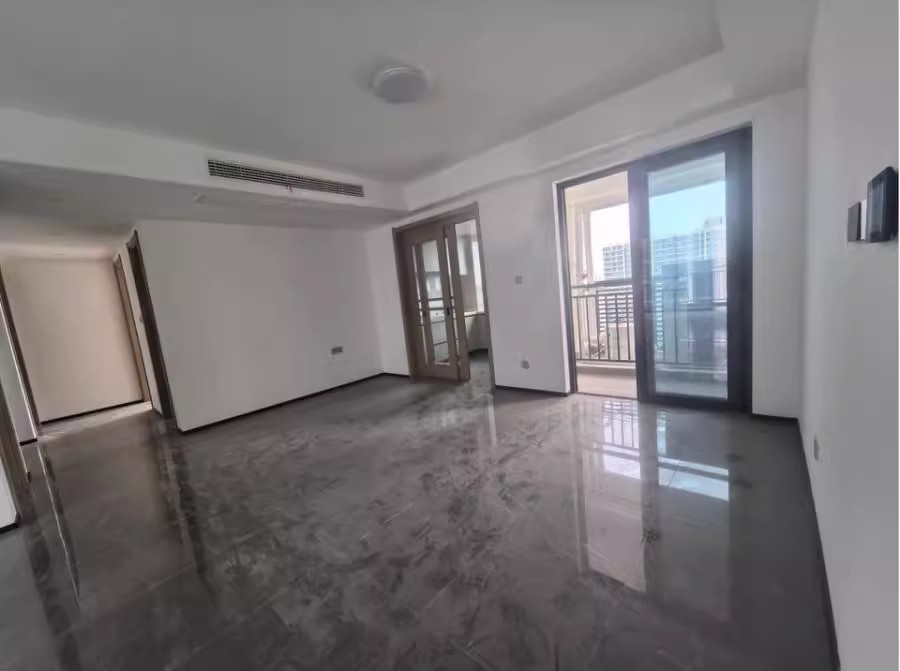 （8折 準新房地鐵口精裝四房）湘水錦府法拍房7棟2504號